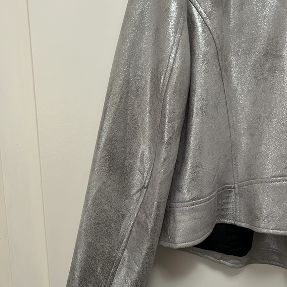 Motorcycle Jacket - Picture 12 of 12